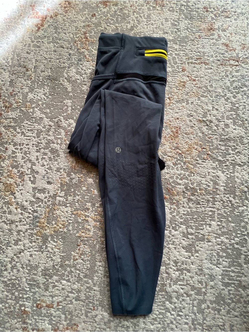 lululemon Men’s Surge Warm Tight Iron Blue M5882S
